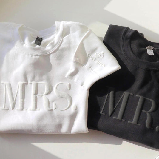 Mrs & Mr Personalized Puff Sweatshirt